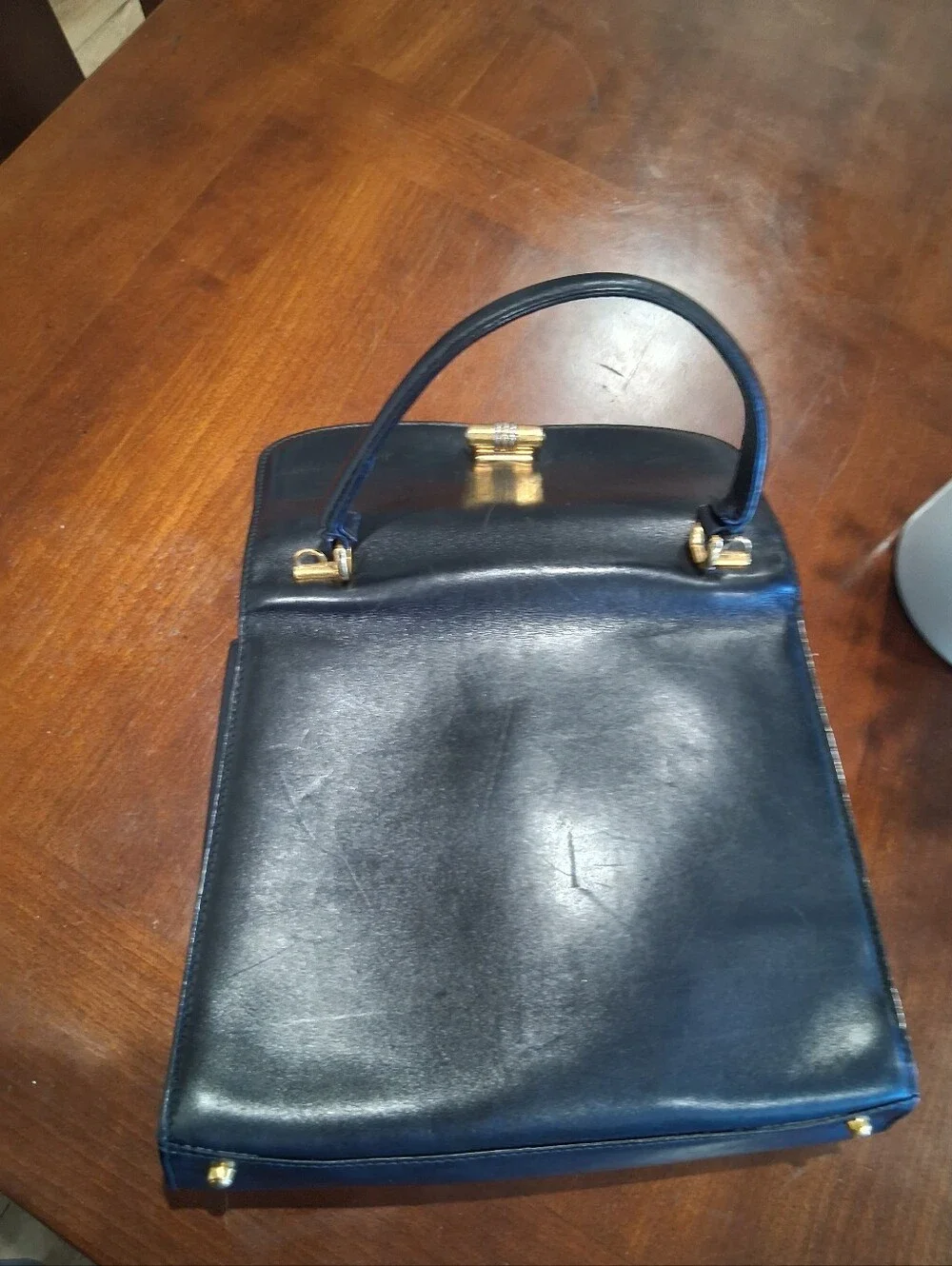 Gucci classic black